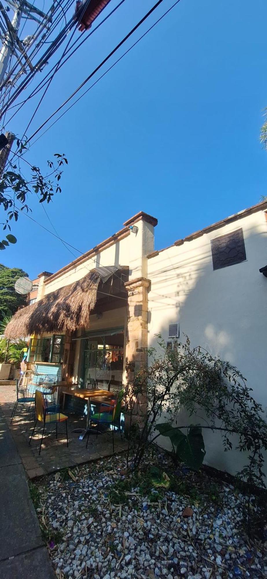 Yolo Hostel Medellin Luaran gambar